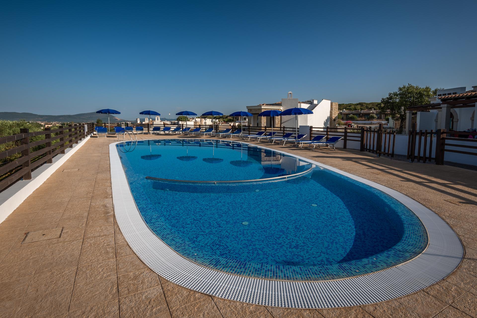 Vista Blu Resort Альгеро Экстерьер фото